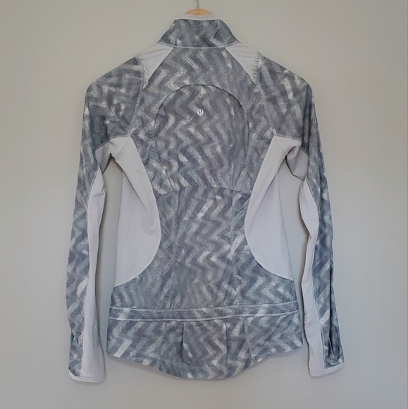 Lululemon Run: Nothin' But Run Jacket - Picture 13 of 16